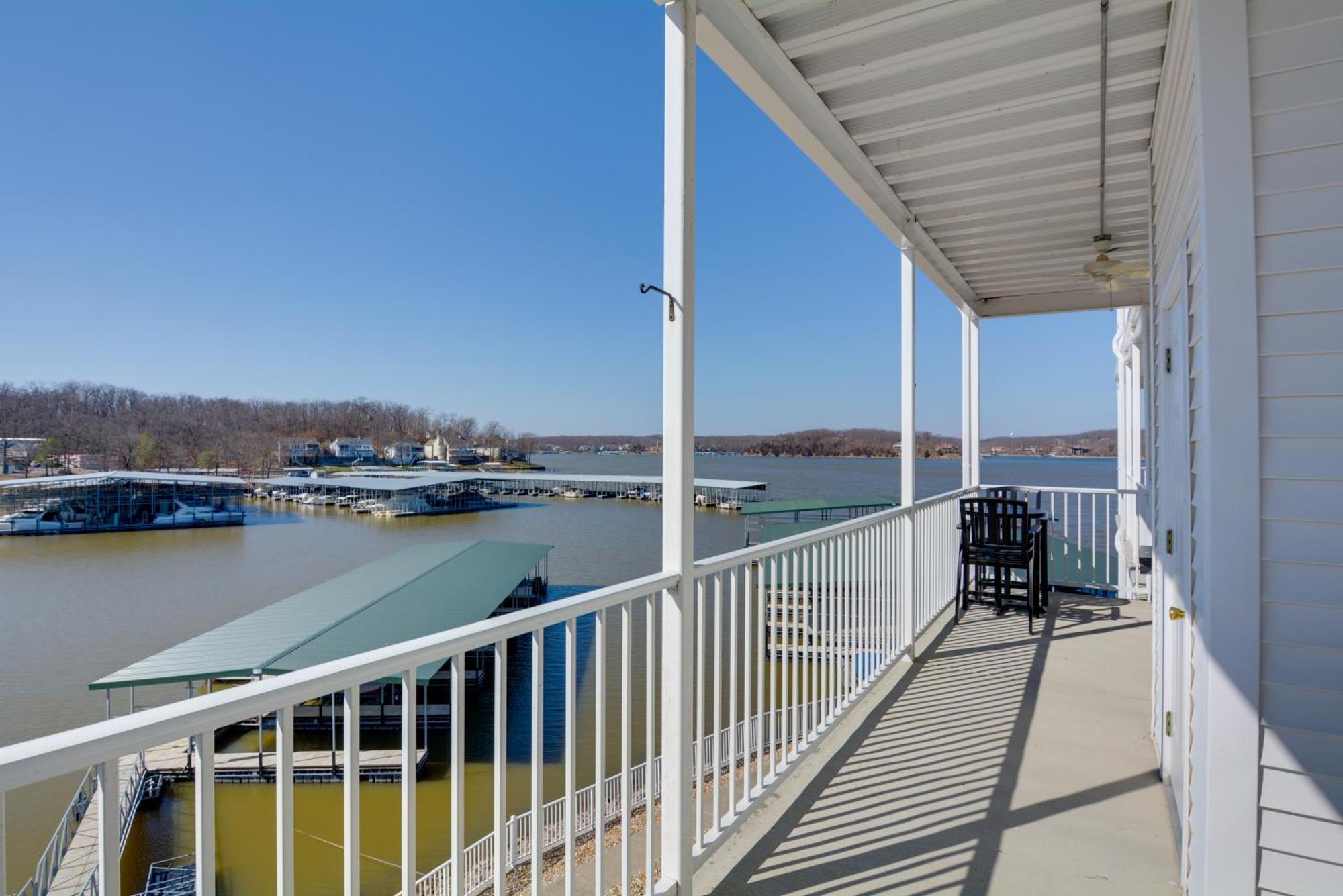 Lakefront Osage Beach Condo With Pool And Water Views! Exteriér fotografie