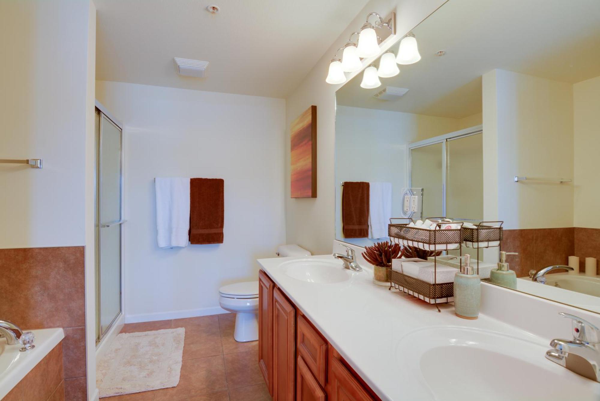 Lakefront Osage Beach Condo With Pool And Water Views! Exteriér fotografie